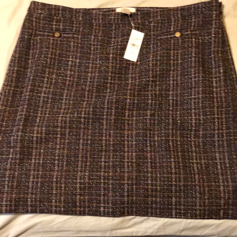 LOFT mini skirt